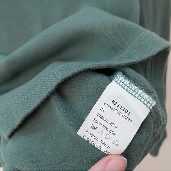 Green Cotton Cropped Long Sleeve Top - Picture 6 of 6